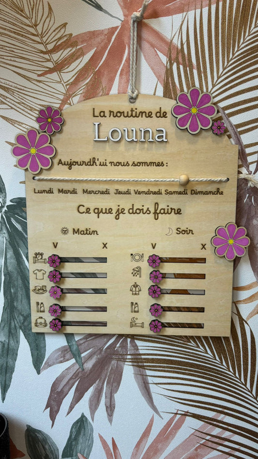 Tableau de routine Fleurs – Prénom découpé en bois
