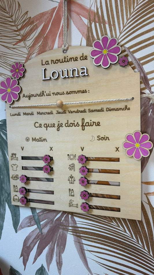 Tableau de routine Fleurs – Prénom découpé en bois