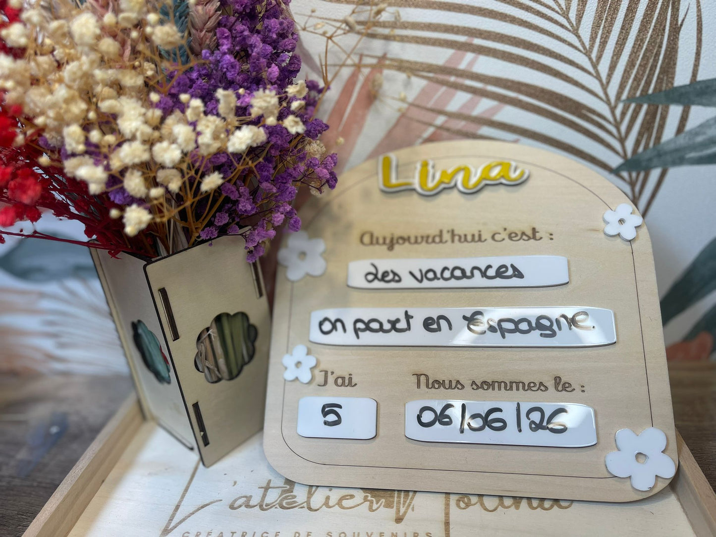 Tableau d'événements personnalisé pour enfant – Prénom acrylique